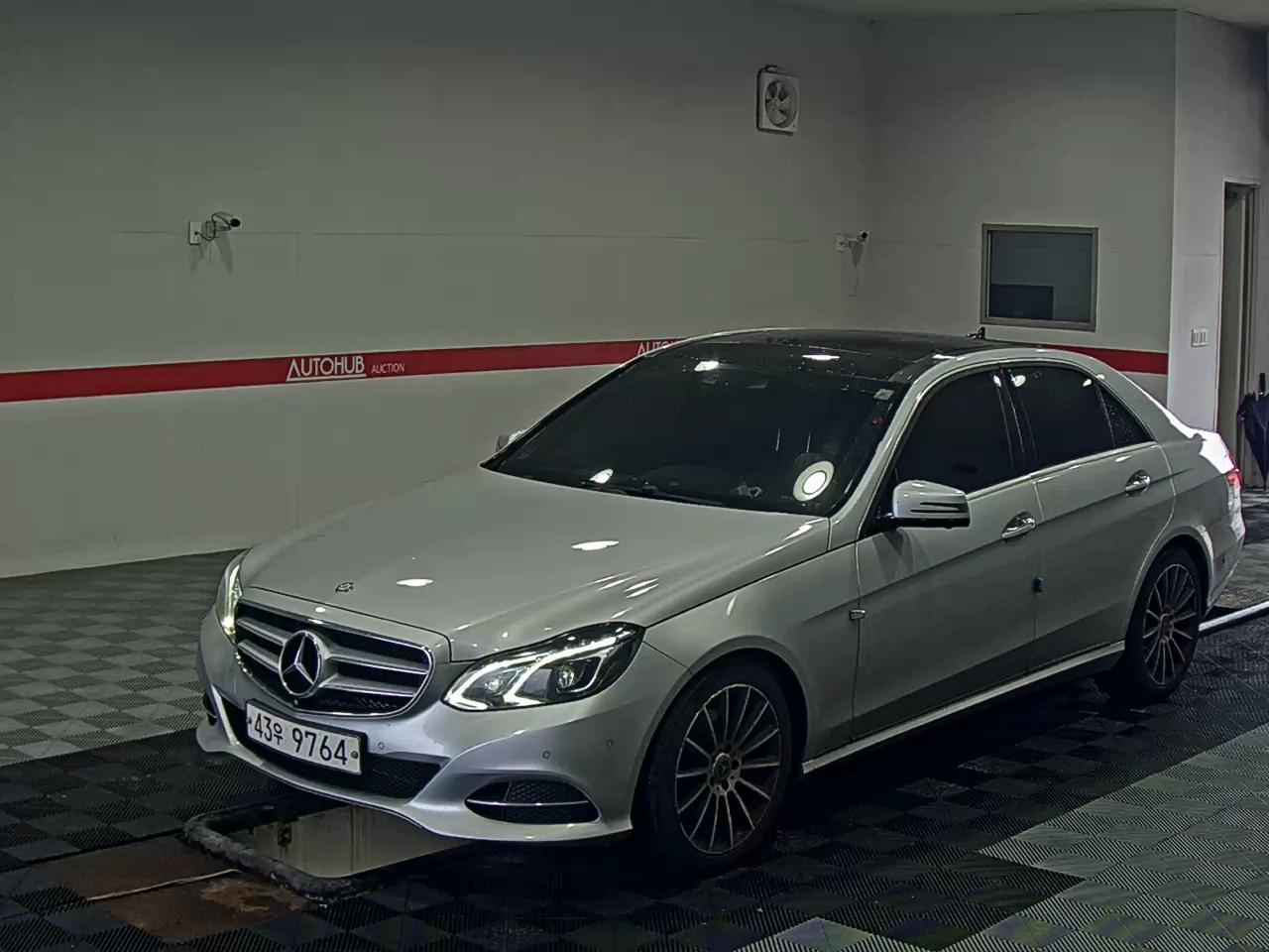 2016 - mercedes-benz e300