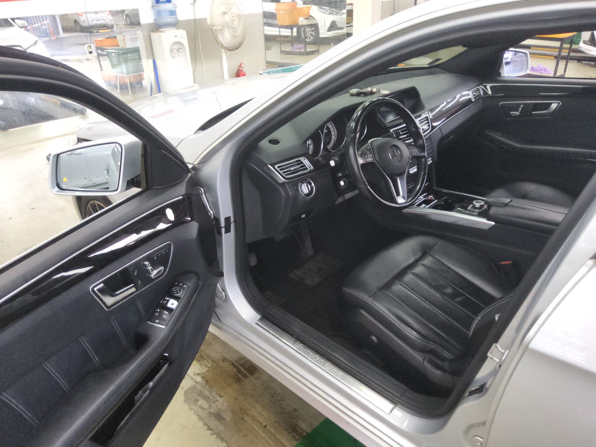 2016 - mercedes-benz e300