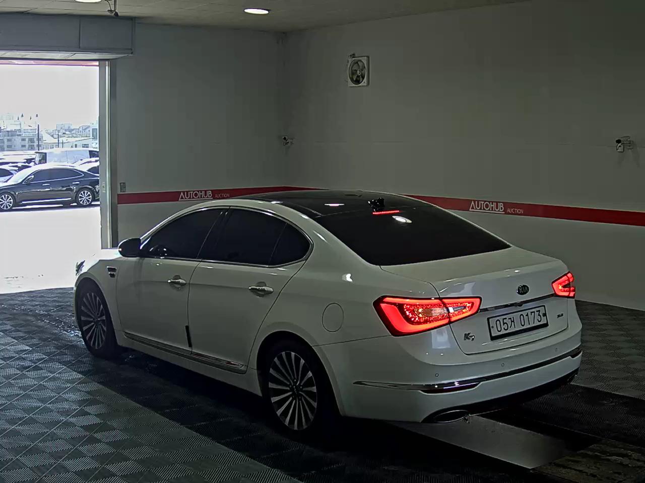 2014 - kia k7