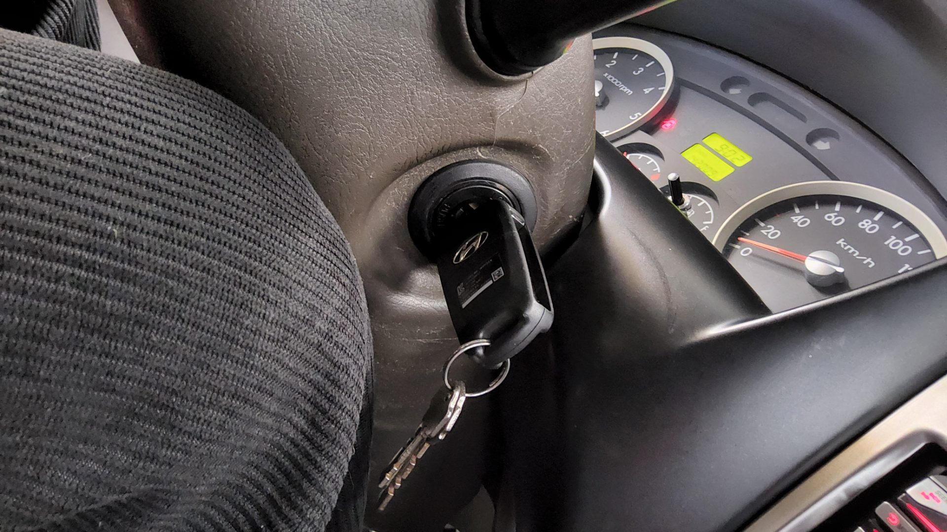 2012 - hyundai porter