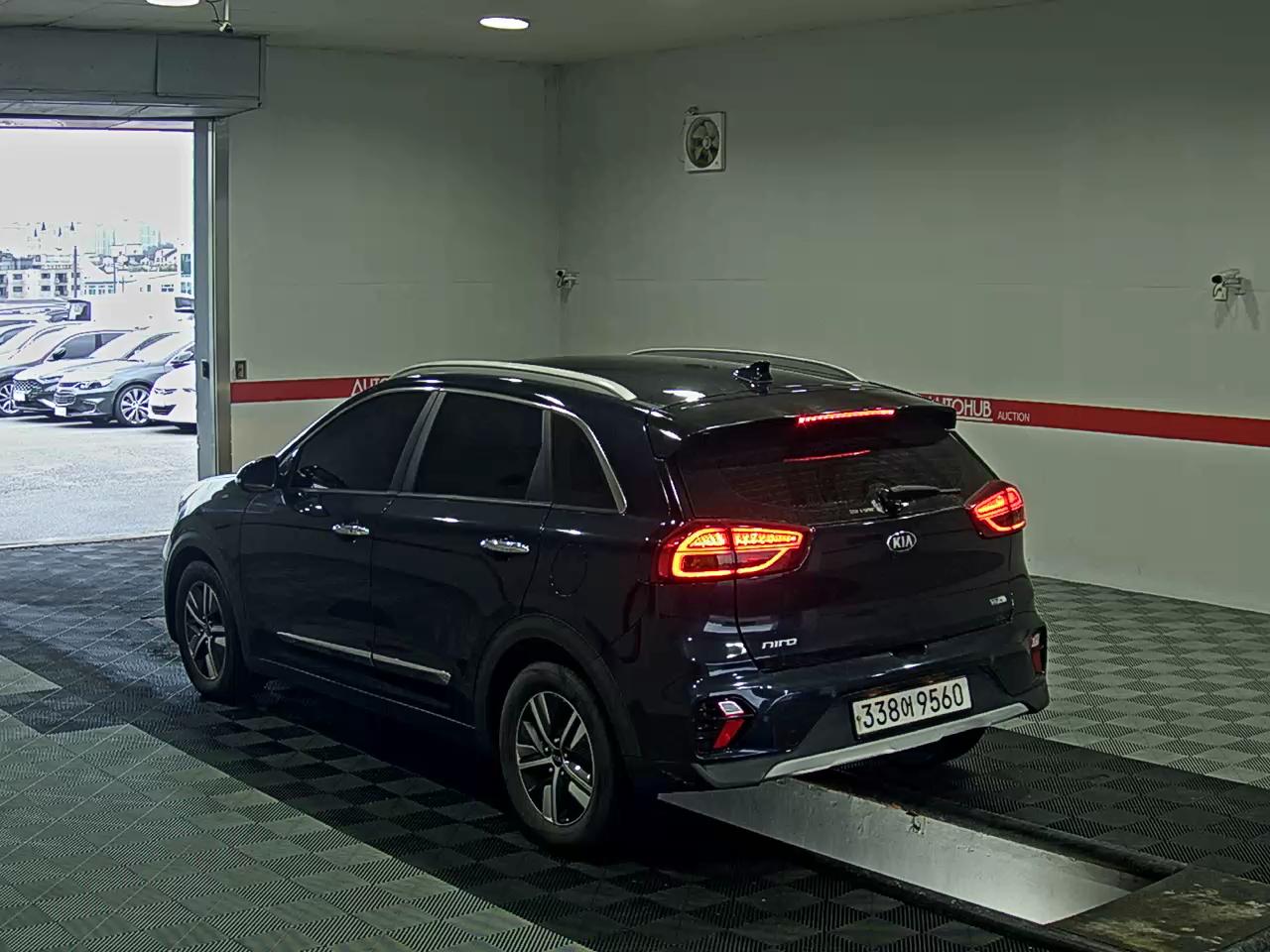 2020 - kia niro