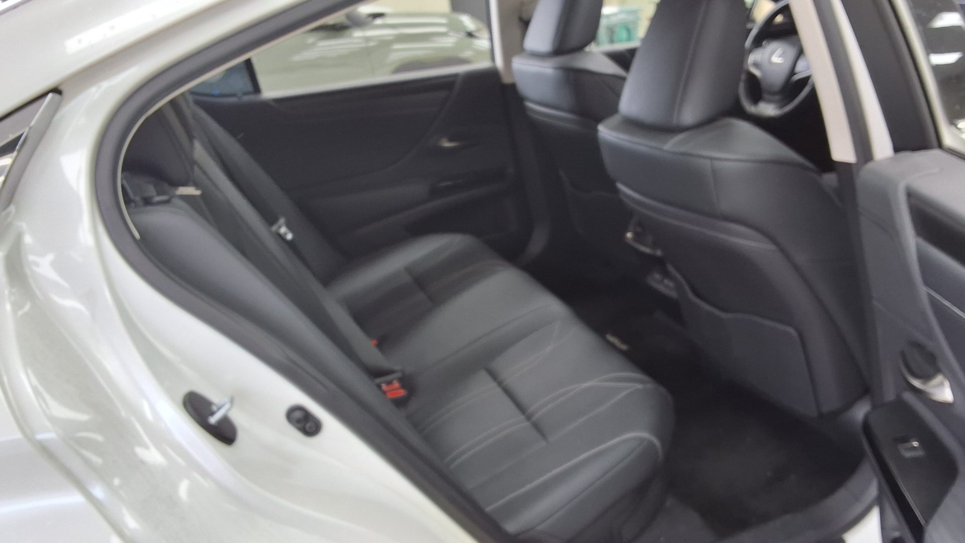 Lexus Es 2022 — صورة 7