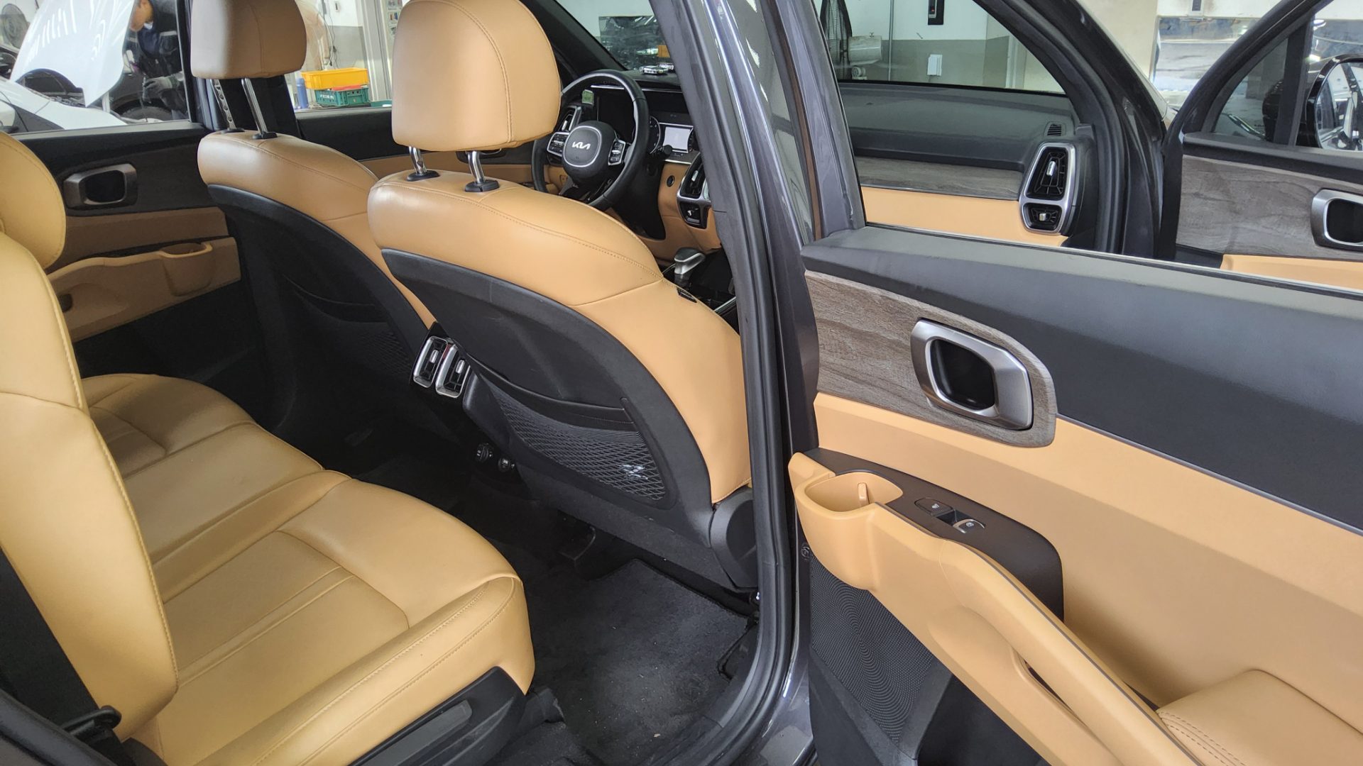 2023 - kia sorento