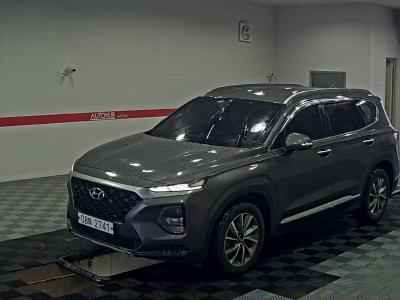 HYUNDAI SANTA FE ()