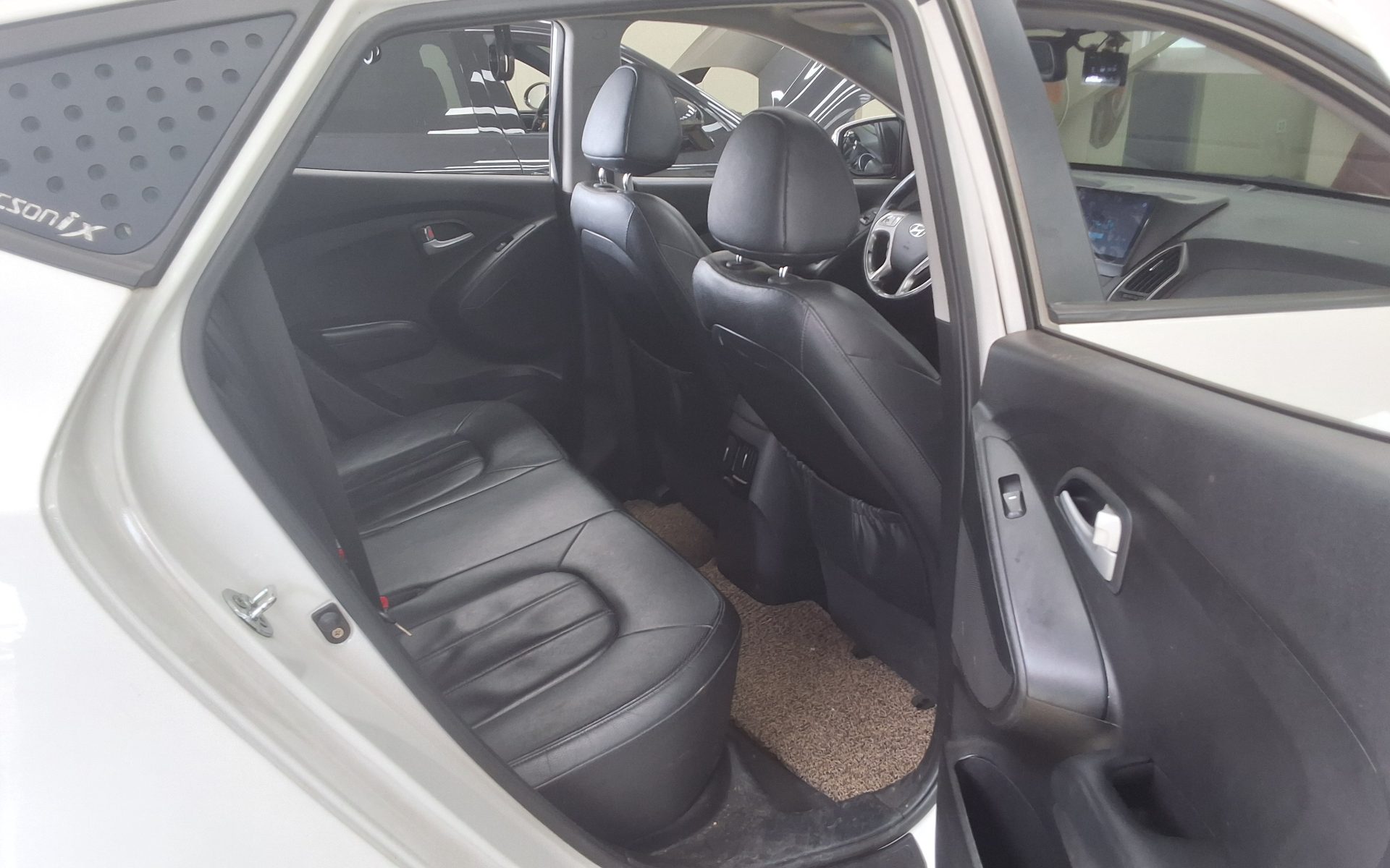 2015 - hyundai tucson