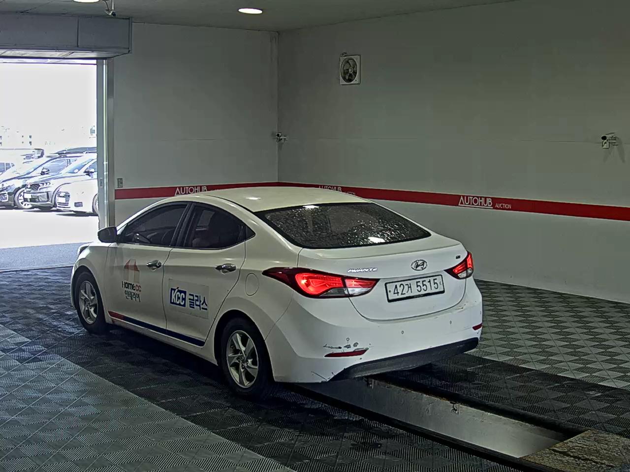 2016 - hyundai avante