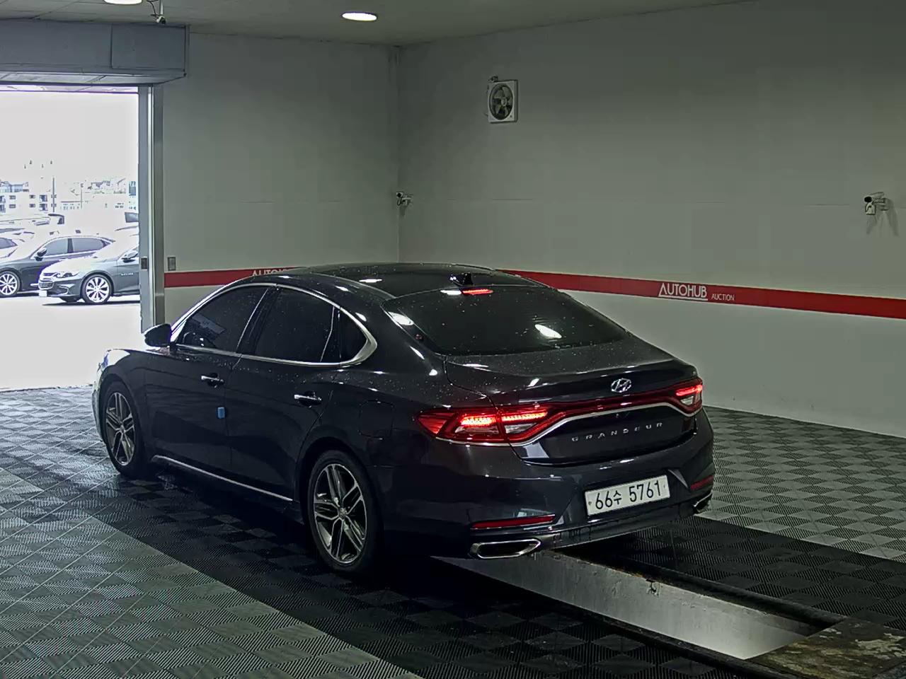 2017 - hyundai grandeur