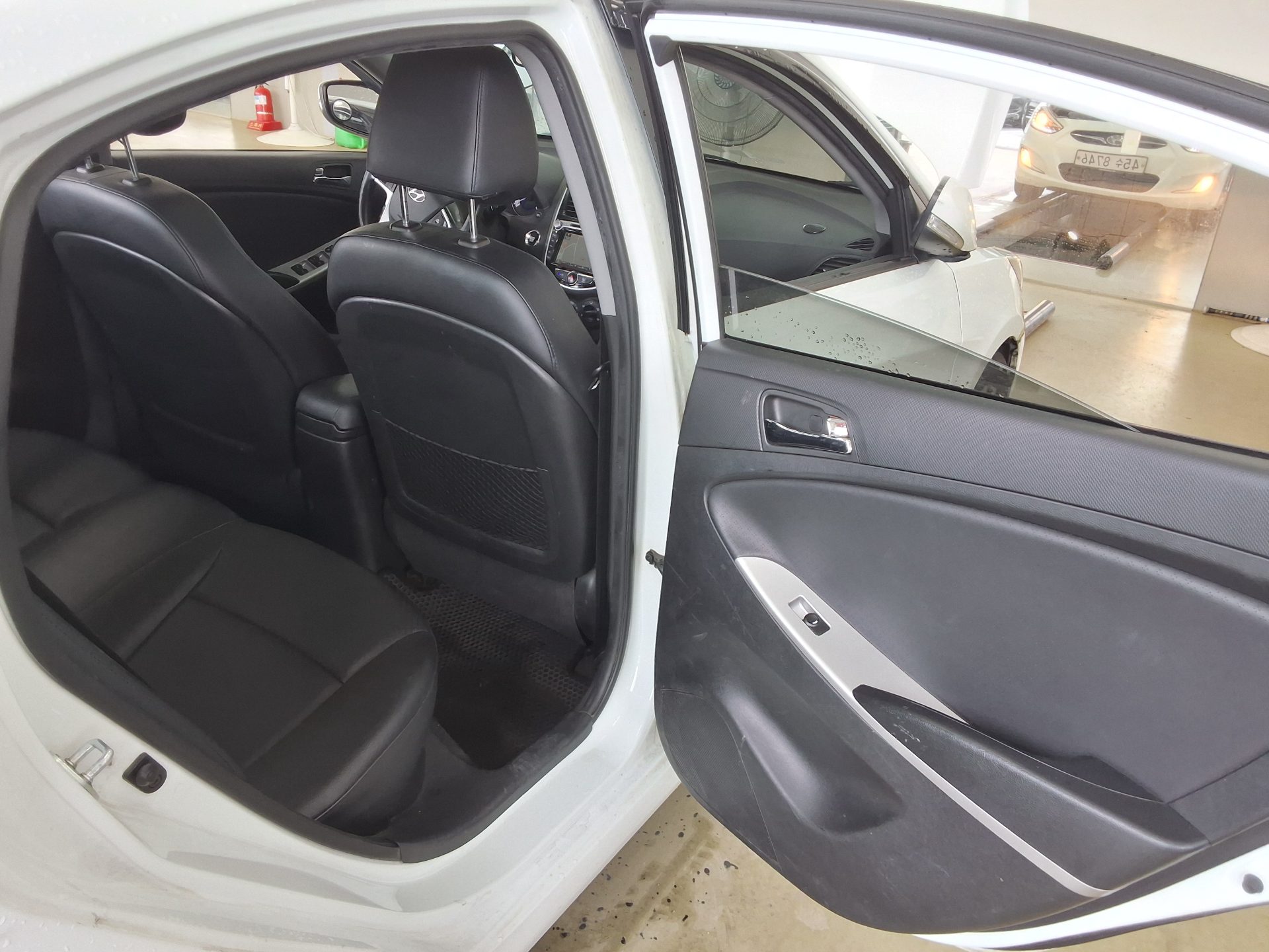 2014 - hyundai accent