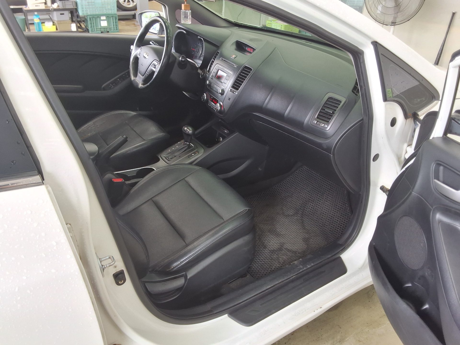 2013 - kia k3
