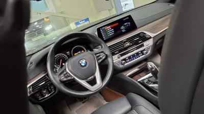 بي إم دبليو 5 Series (7Th Gen) 520D M Sport Pack Plus 2018 SPORT PLUS