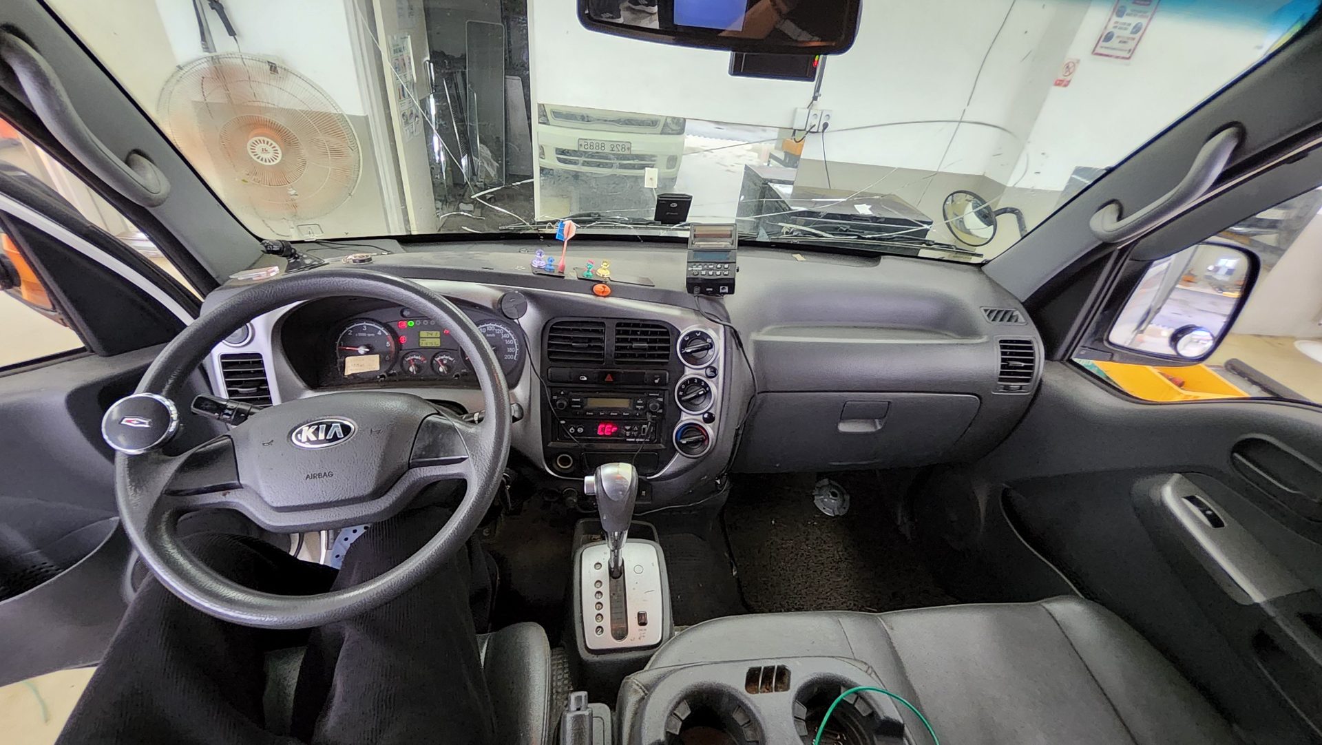 2016 - kia bongo