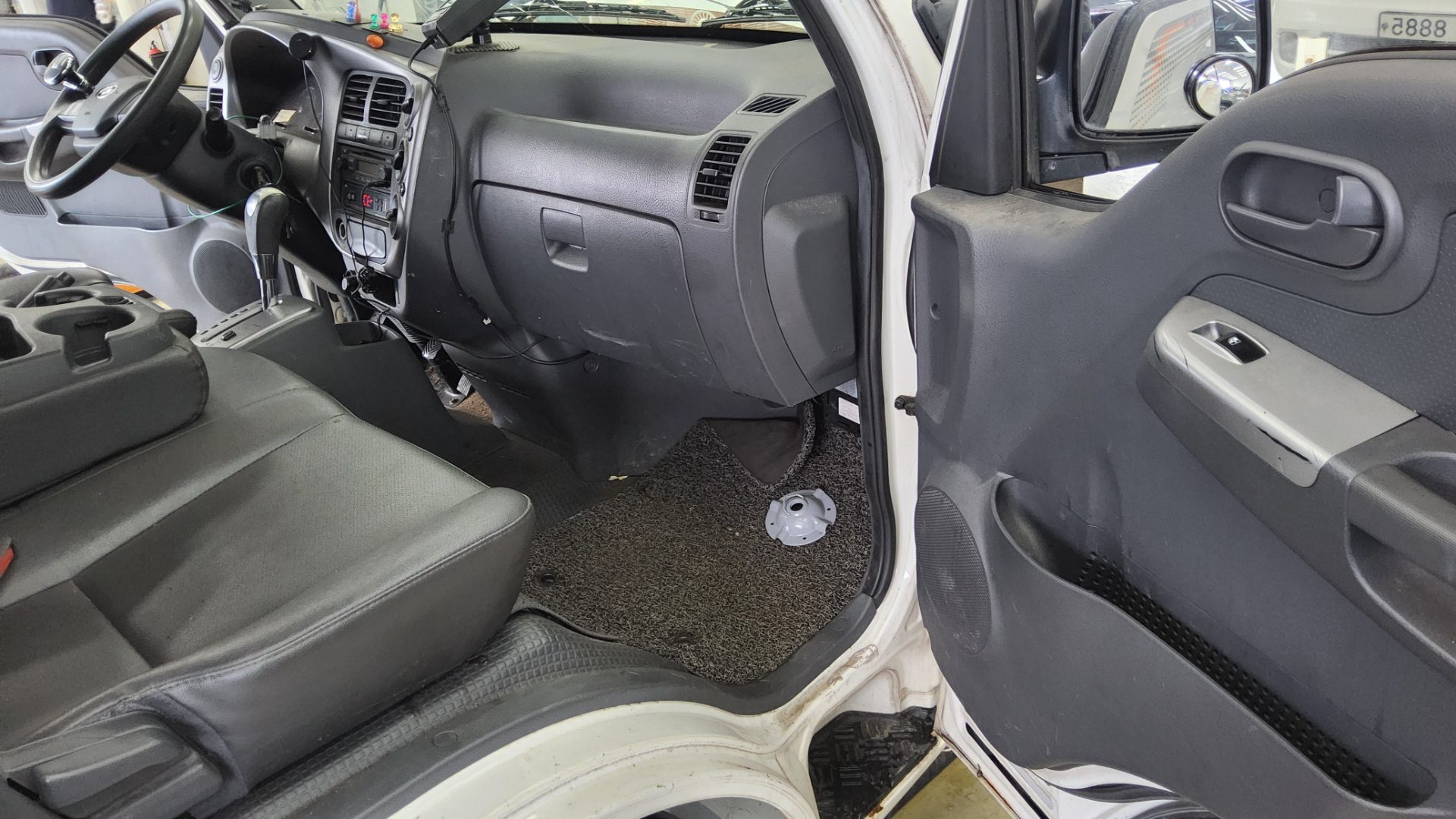 2016 - kia bongo