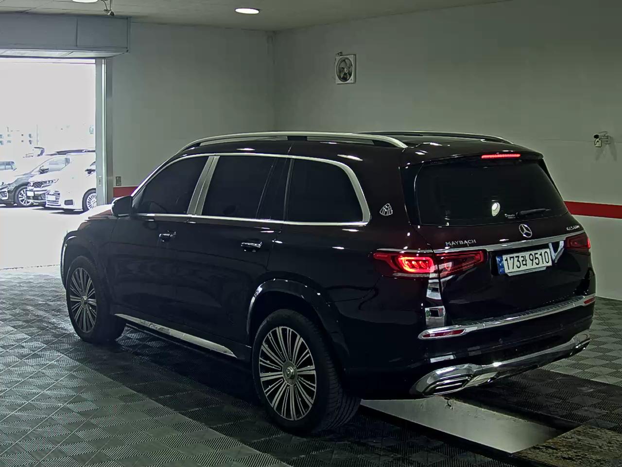 2023 - mercedes-benz gls 600