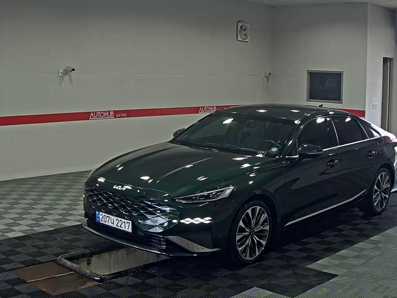 2022 - kia k8