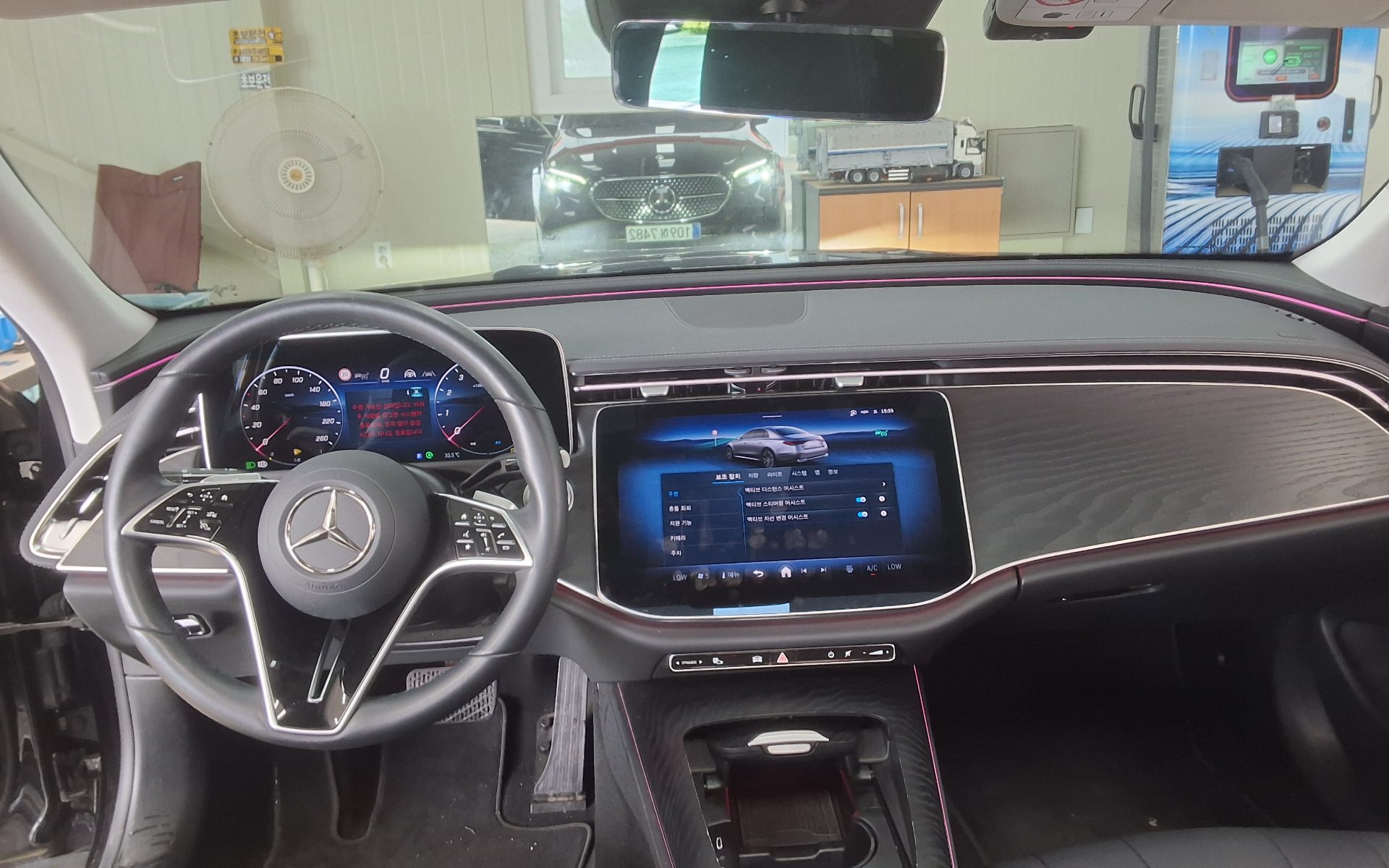2024 - mercedes-benz e-class (6th gen)