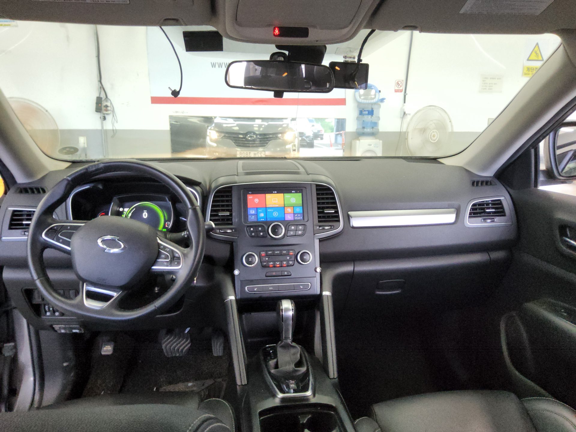 2019 - renault qm6