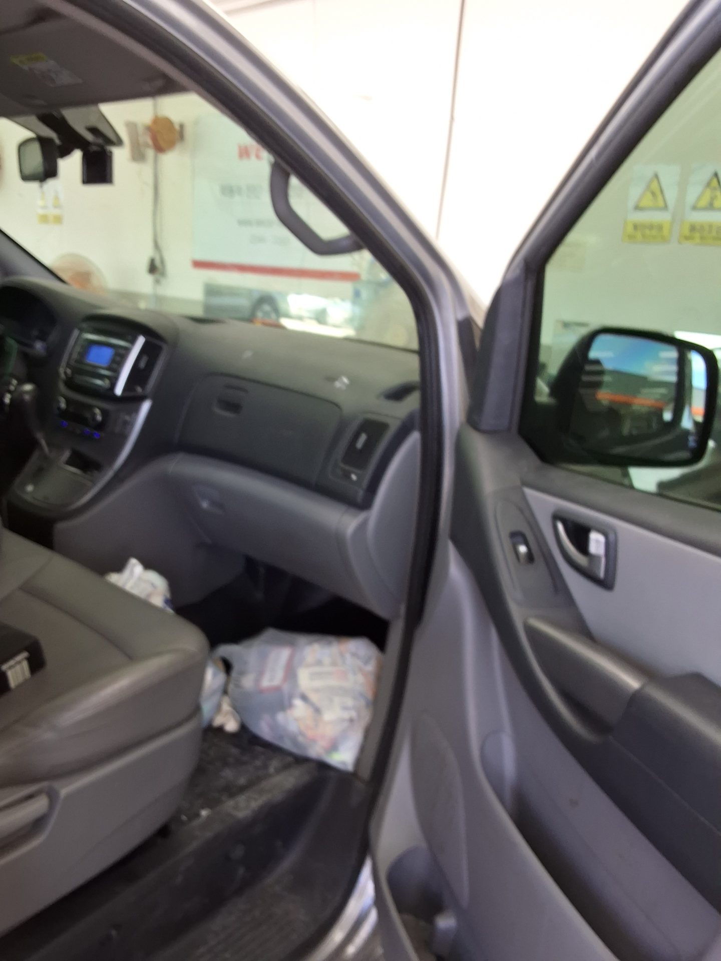 2021 - hyundai grand starex