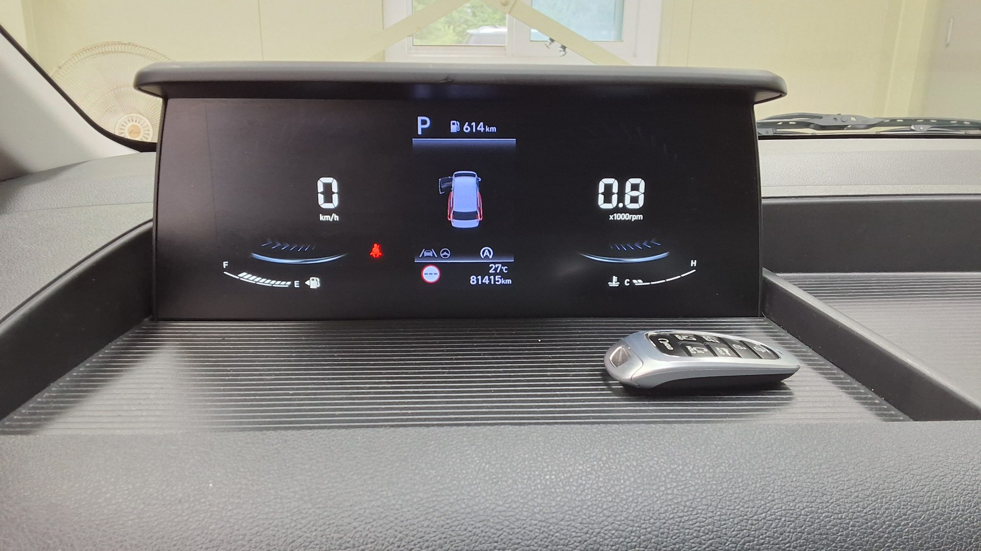 2022 - hyundai staria