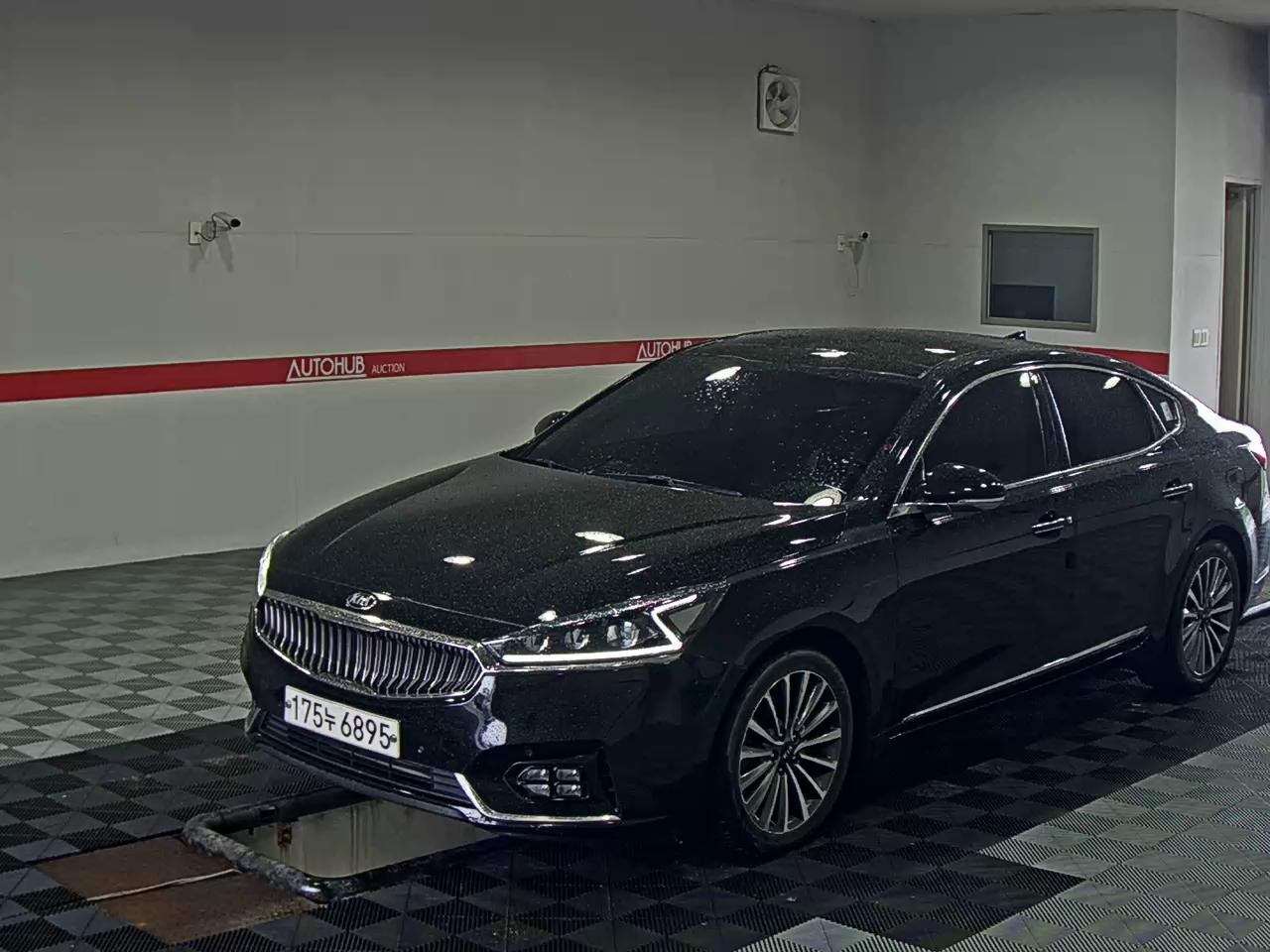 2017 - kia k7