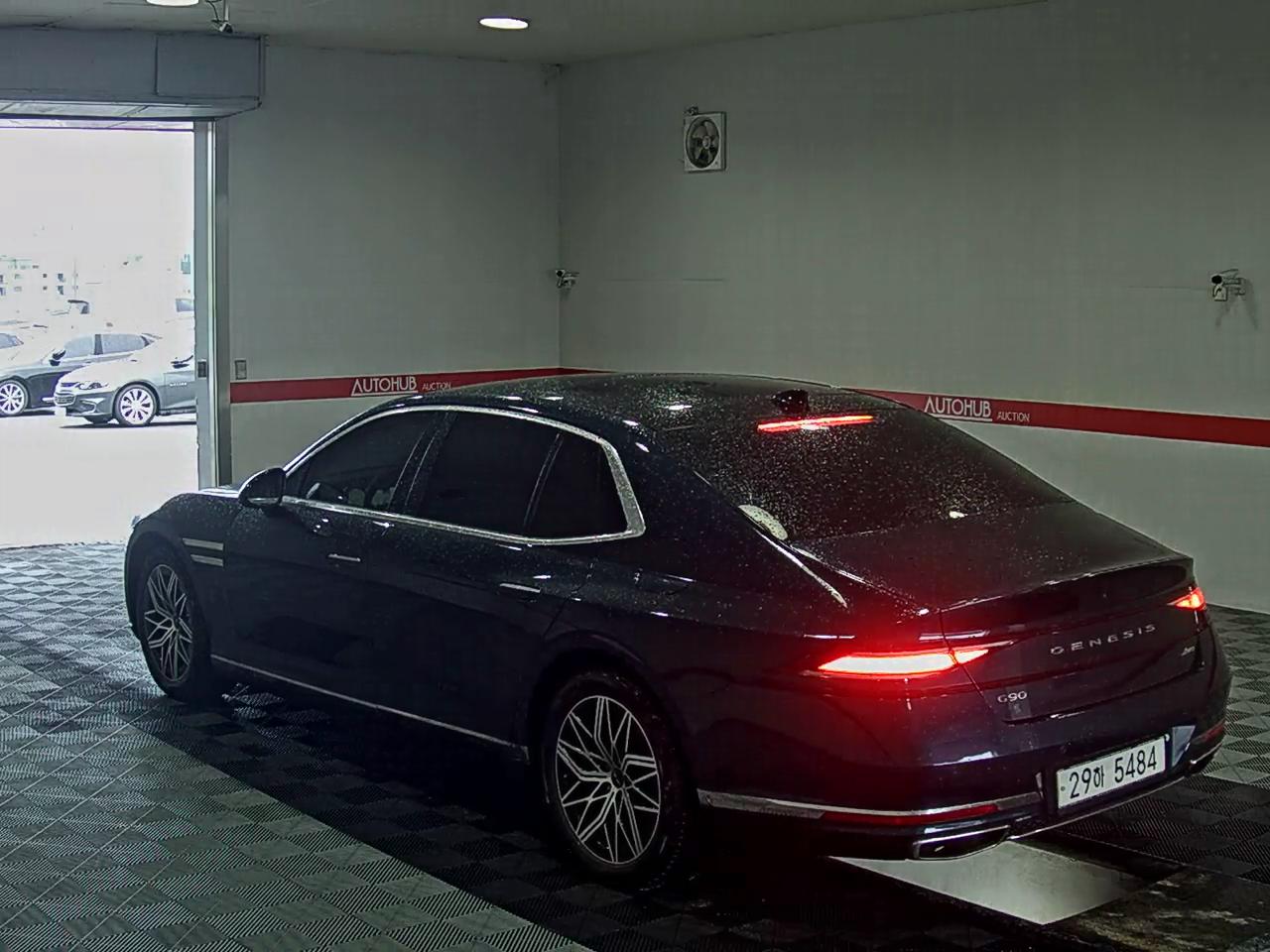 جينيسيس G90 2023 — صورة 2