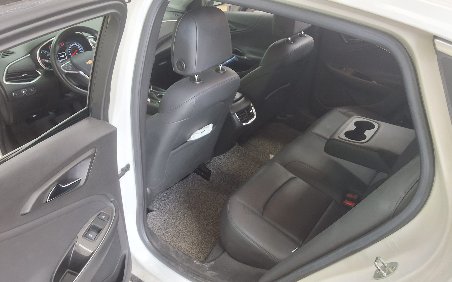 2021 - chevrolet malibu