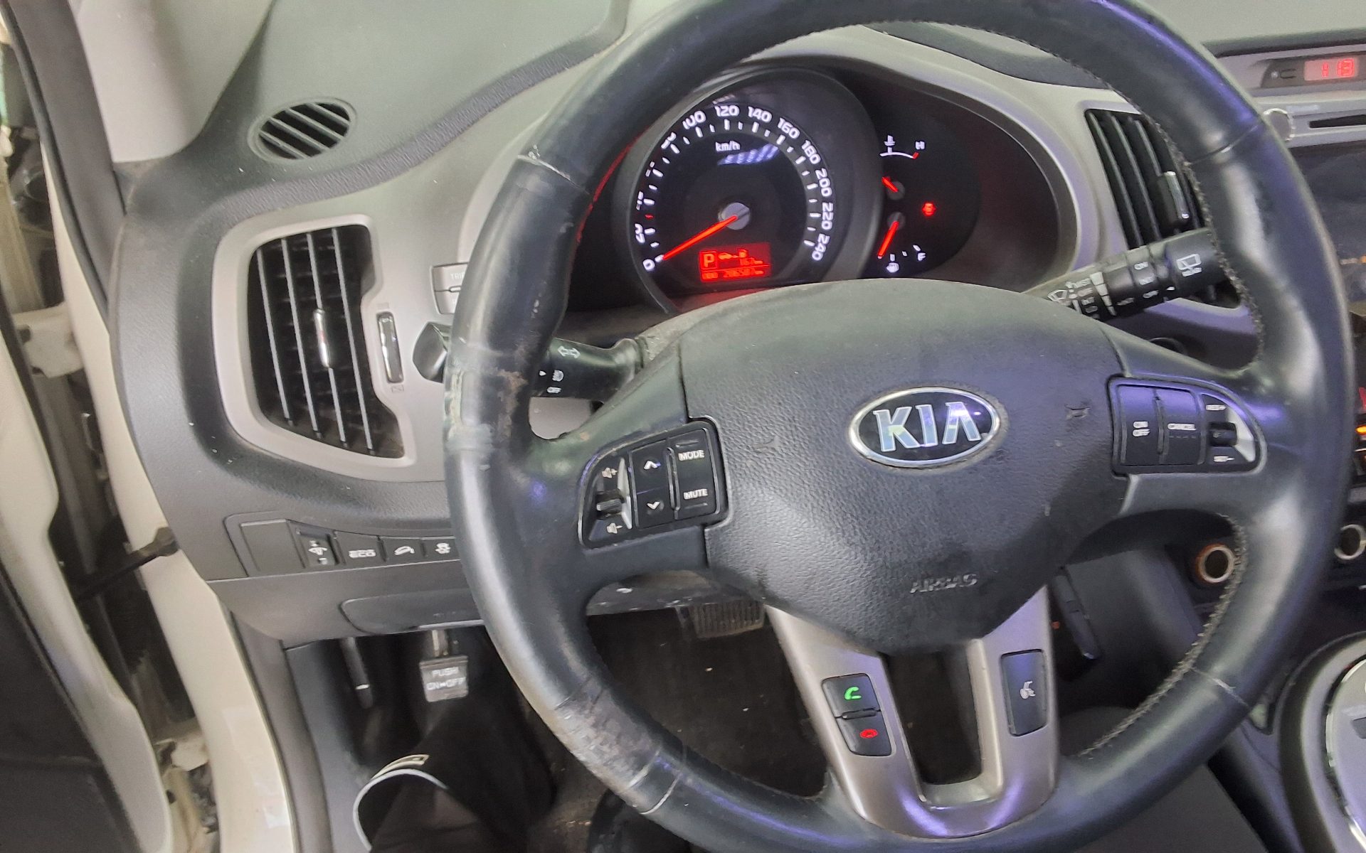 2014 - kia sportage