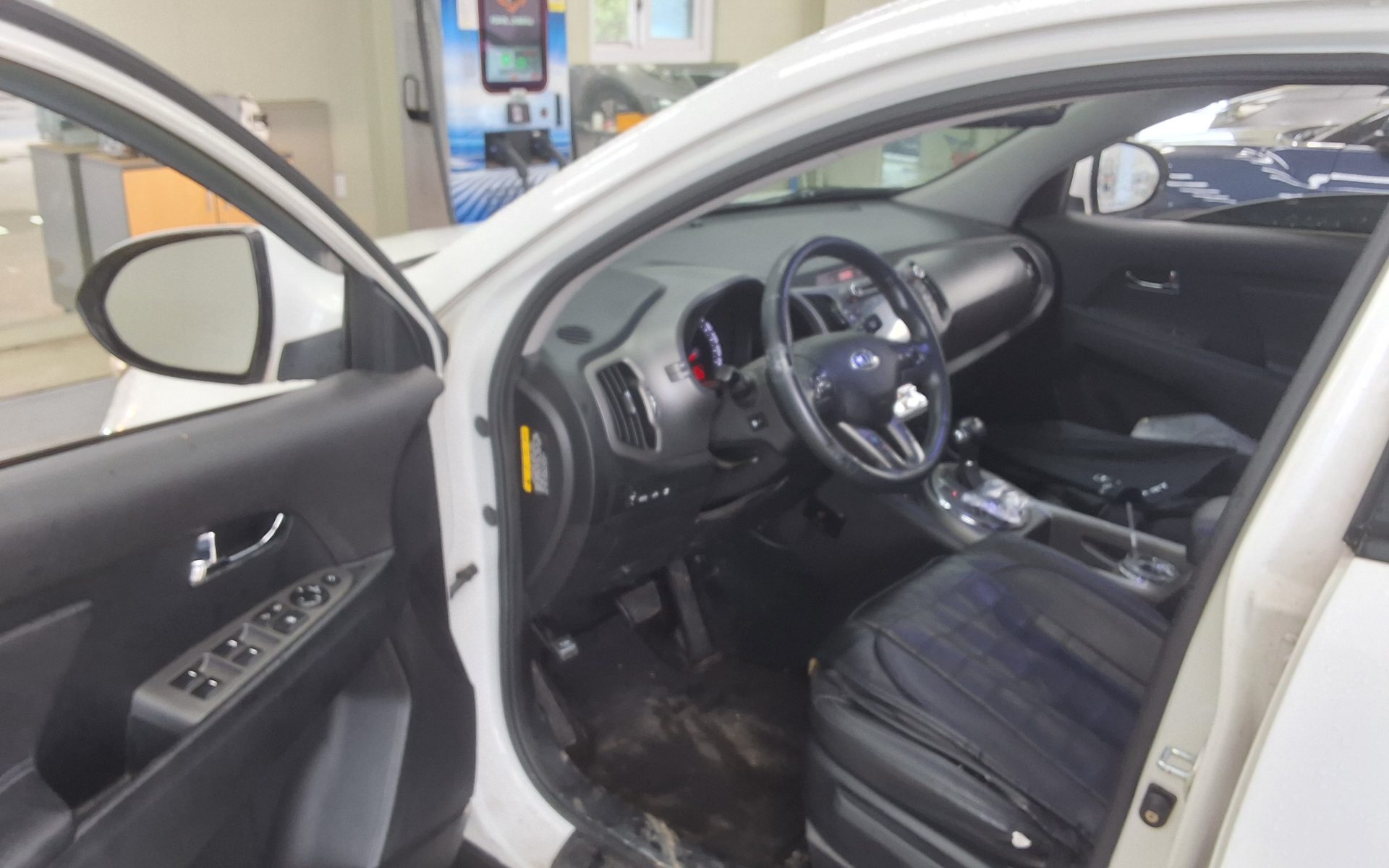2014 - kia sportage