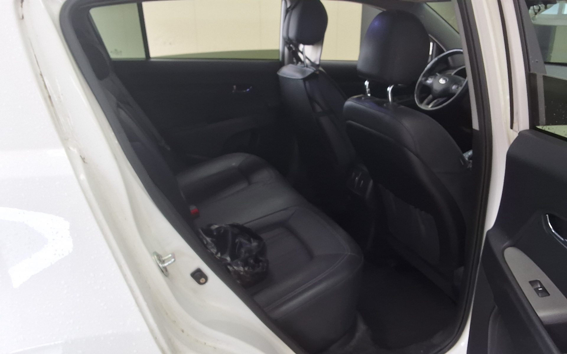 2014 - kia sportage