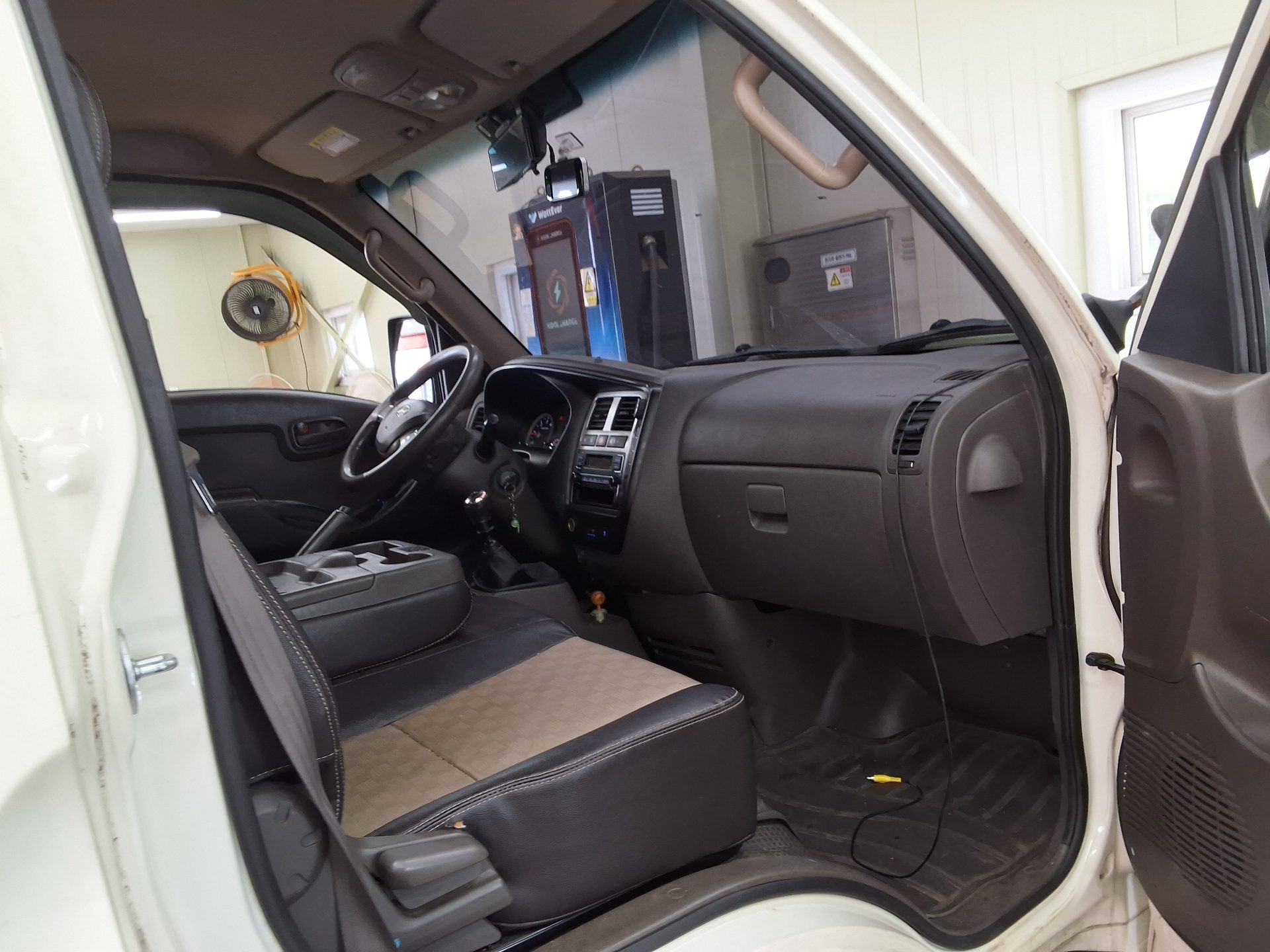 2017 - hyundai porter