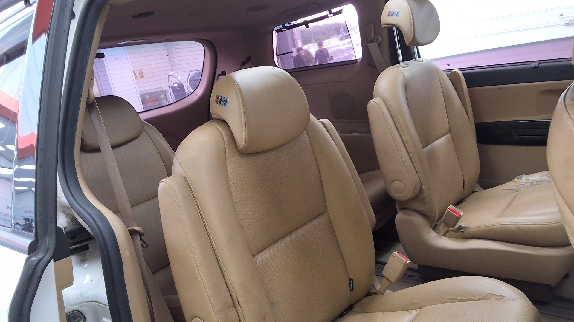 2017 - kia carnival