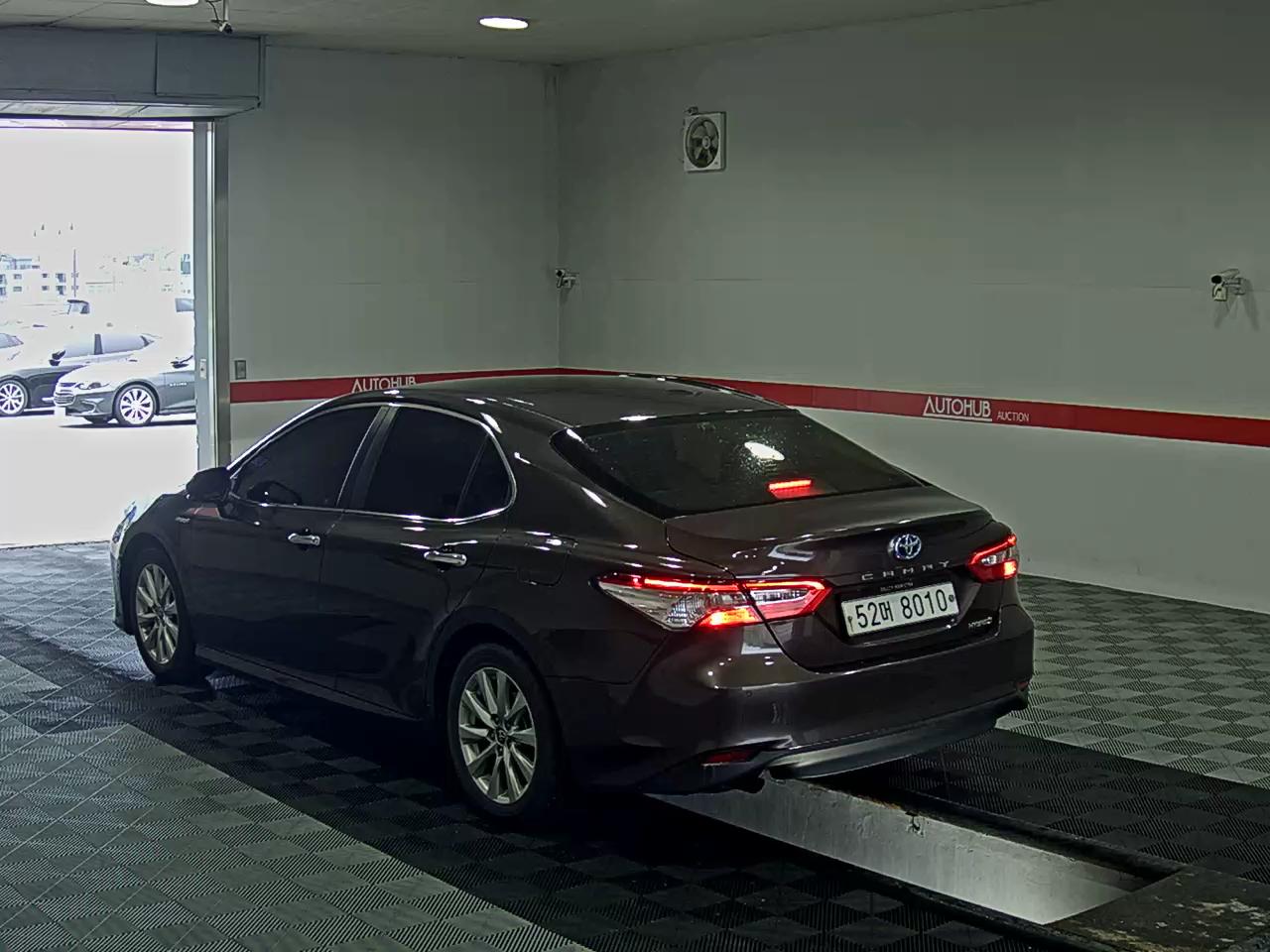 2020 - toyota camry