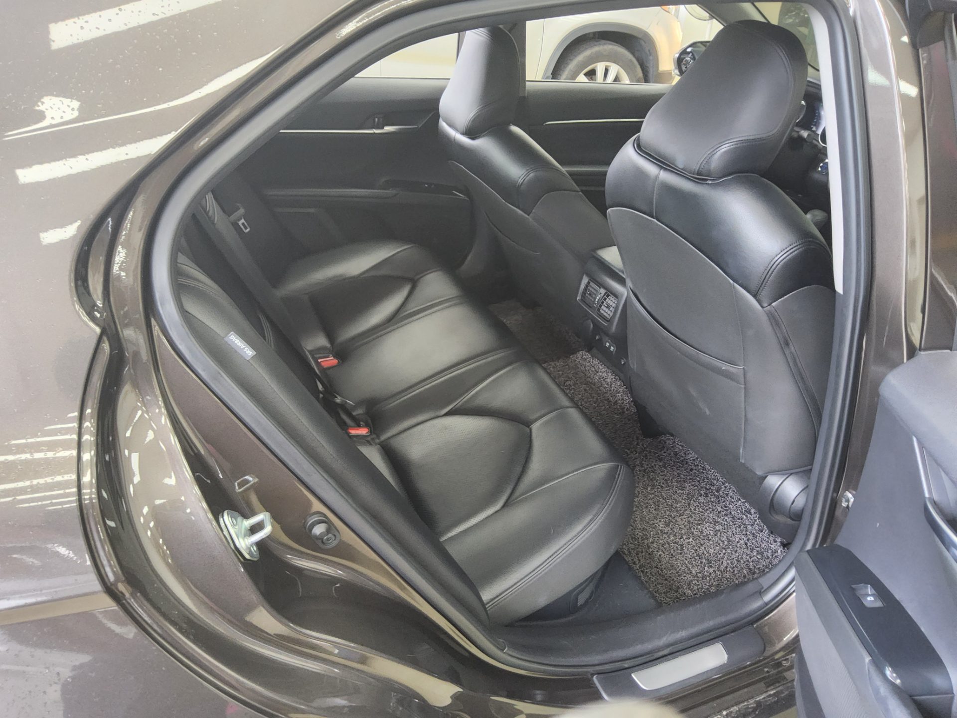 2020 - toyota camry