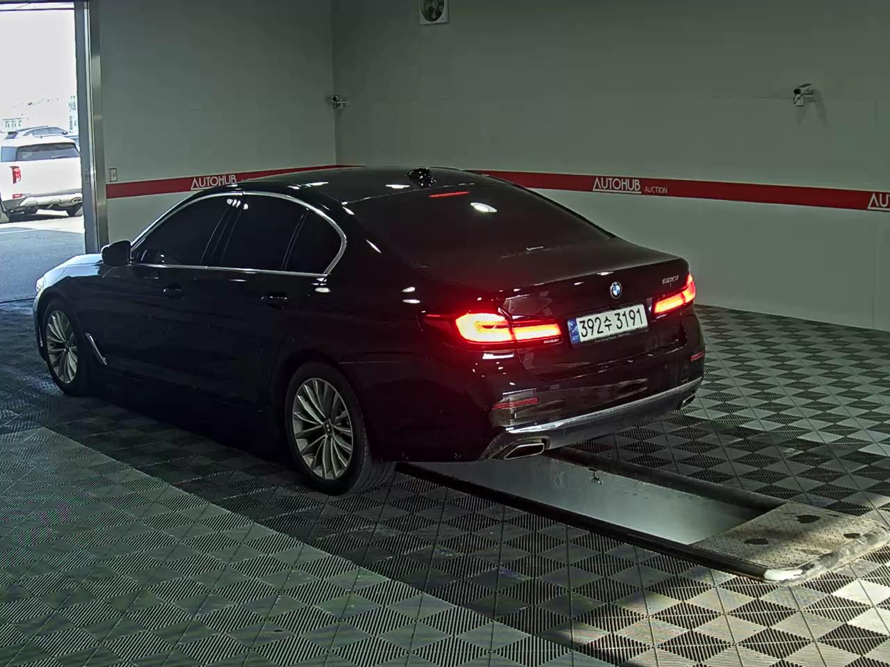 Bmw M5 2022 — صورة 2