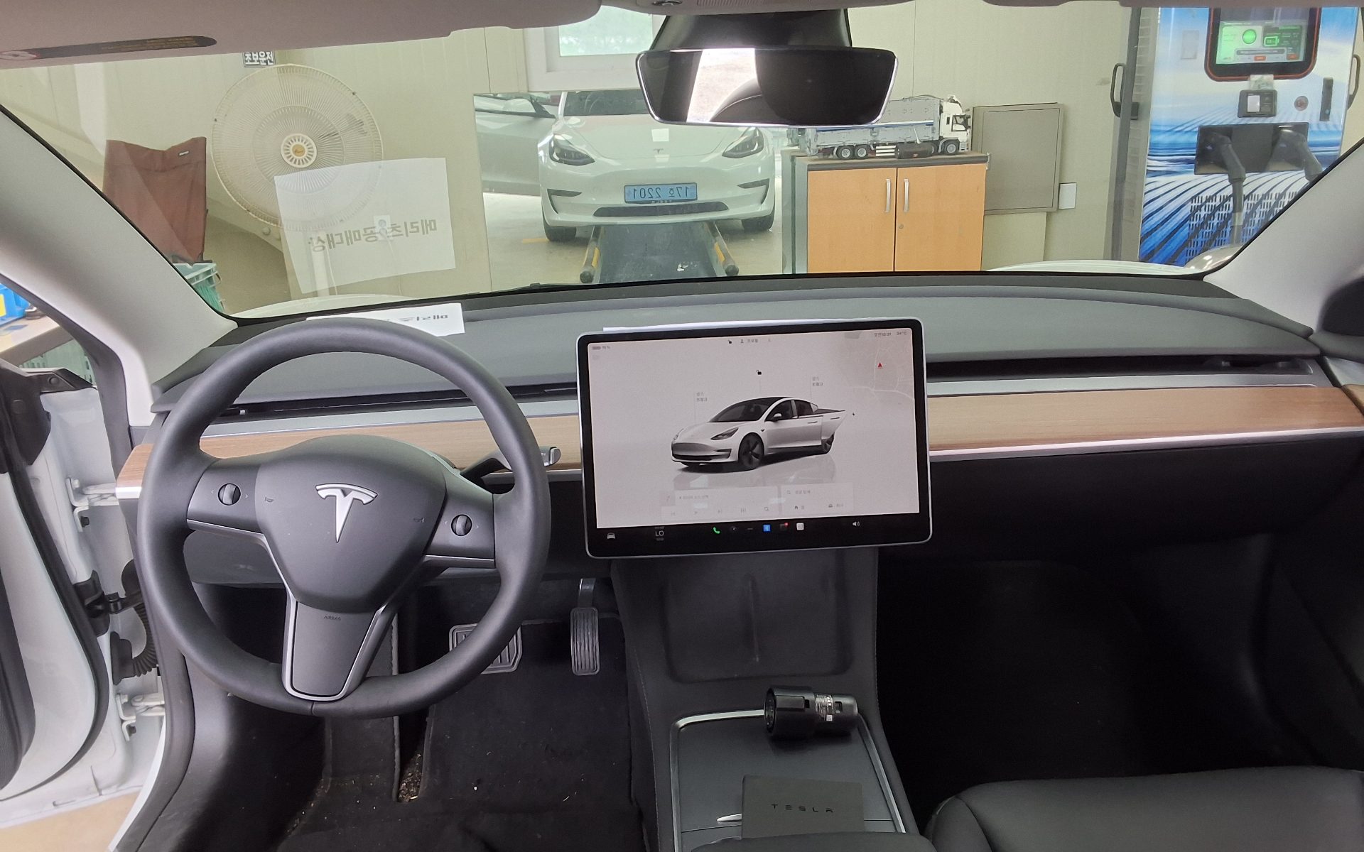 Tesla Model 3 2022 — صورة 4