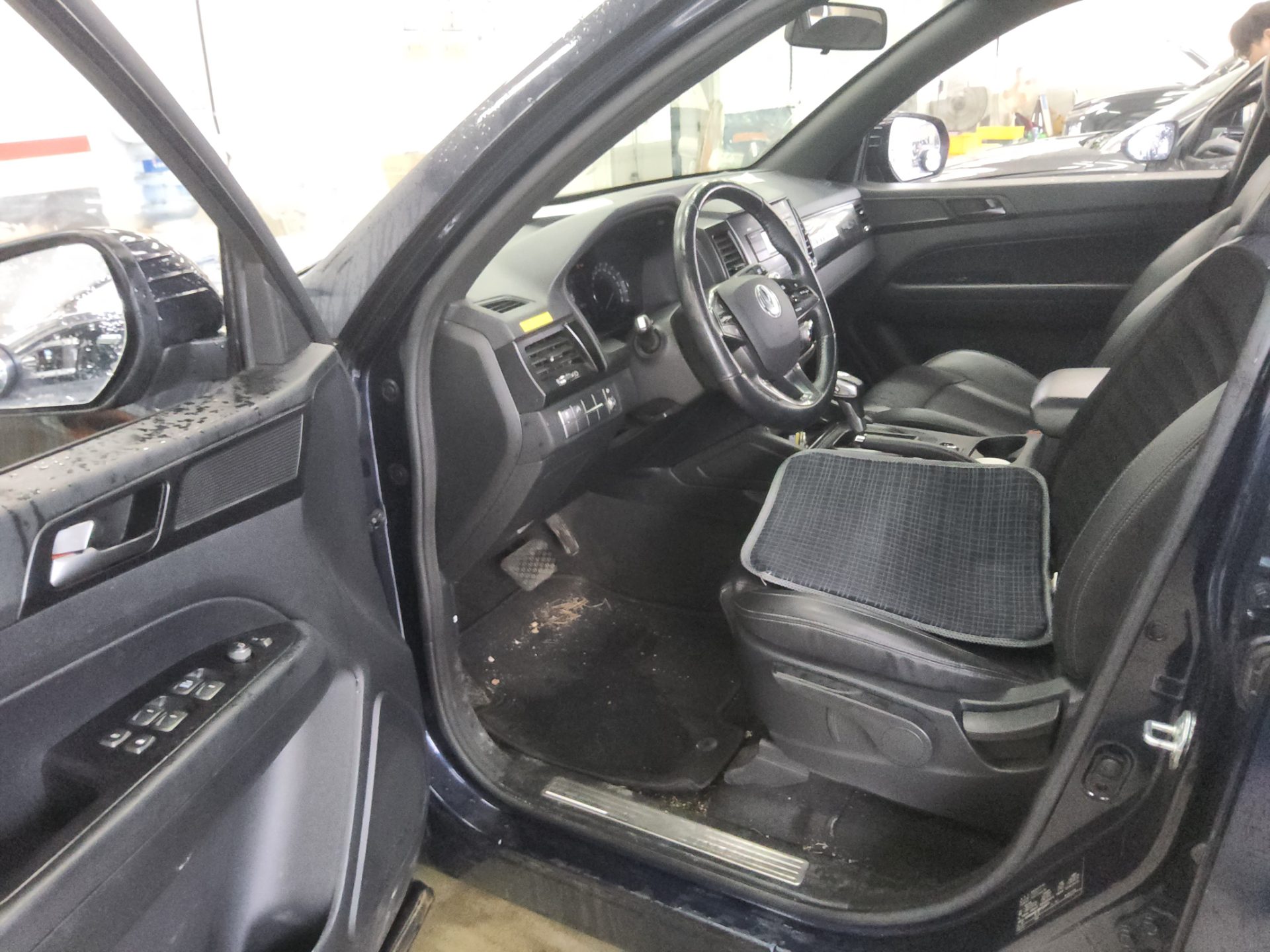 2021 - ssangyong rexton