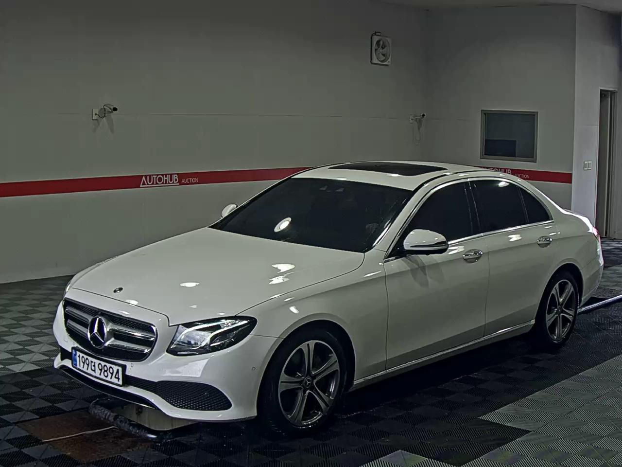 2018 - mercedes-benz e300