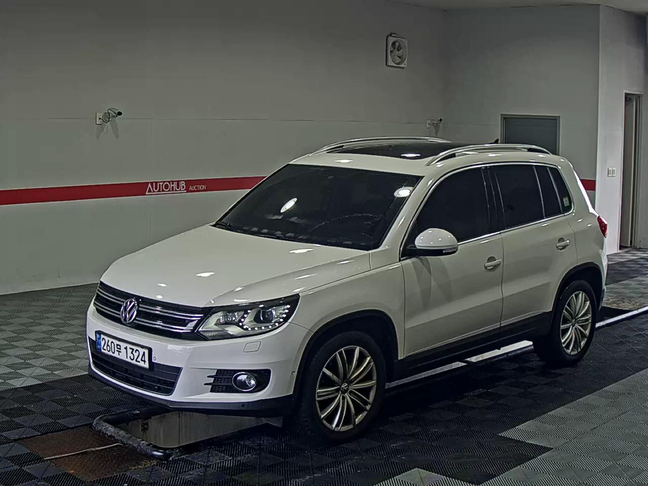 VOLKSWAGEN TIGUAN TDI BLUEMOTION