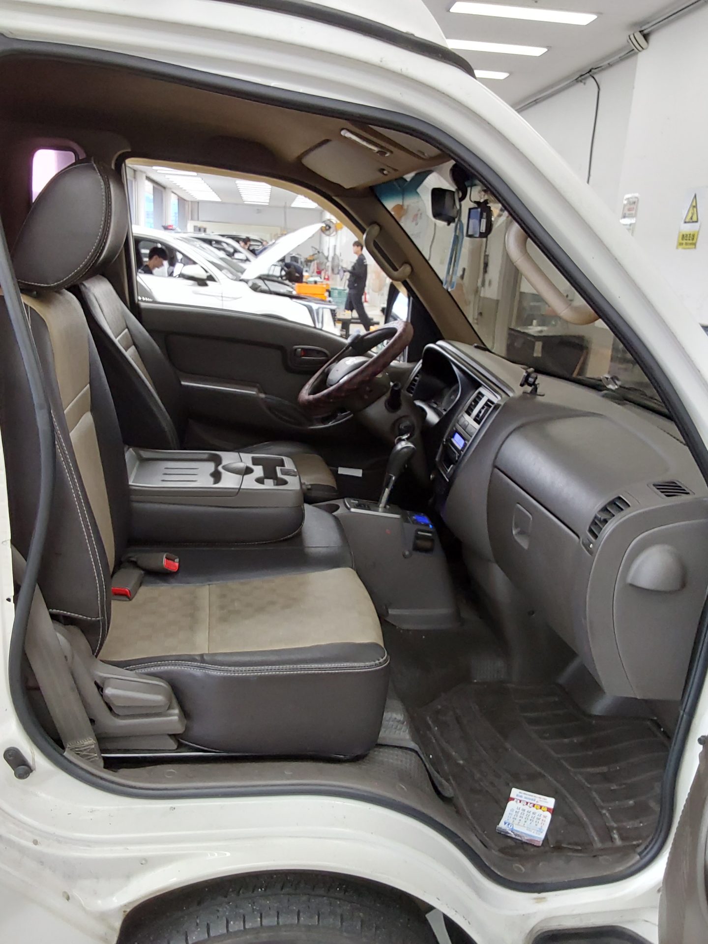 2017 - hyundai porter