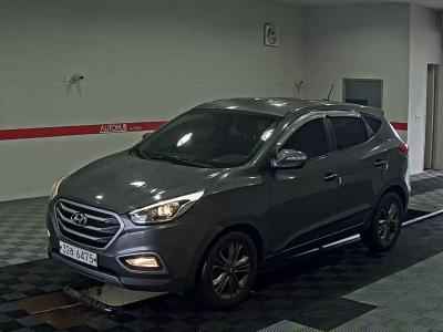 HYUNDAI TUCSON ix