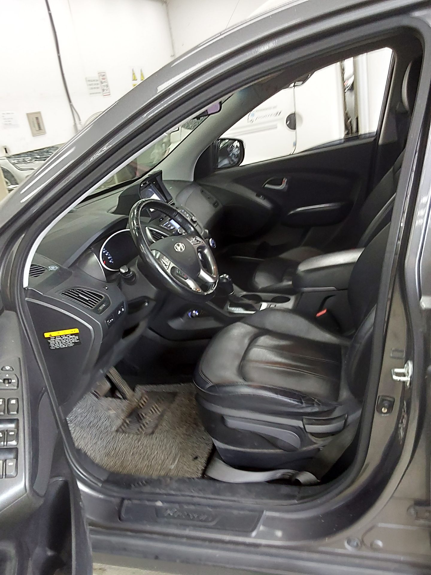 2014 - hyundai tucson