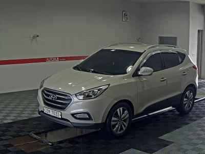 HYUNDAI TUCSON ix