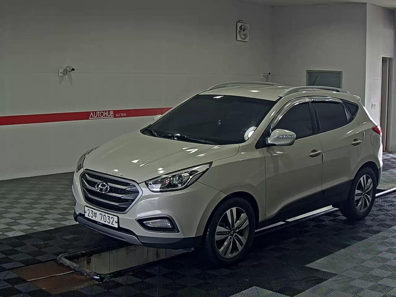2014 - hyundai tucson