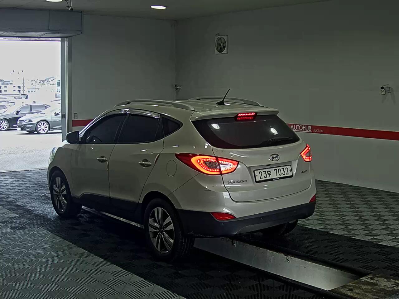 2014 - hyundai tucson