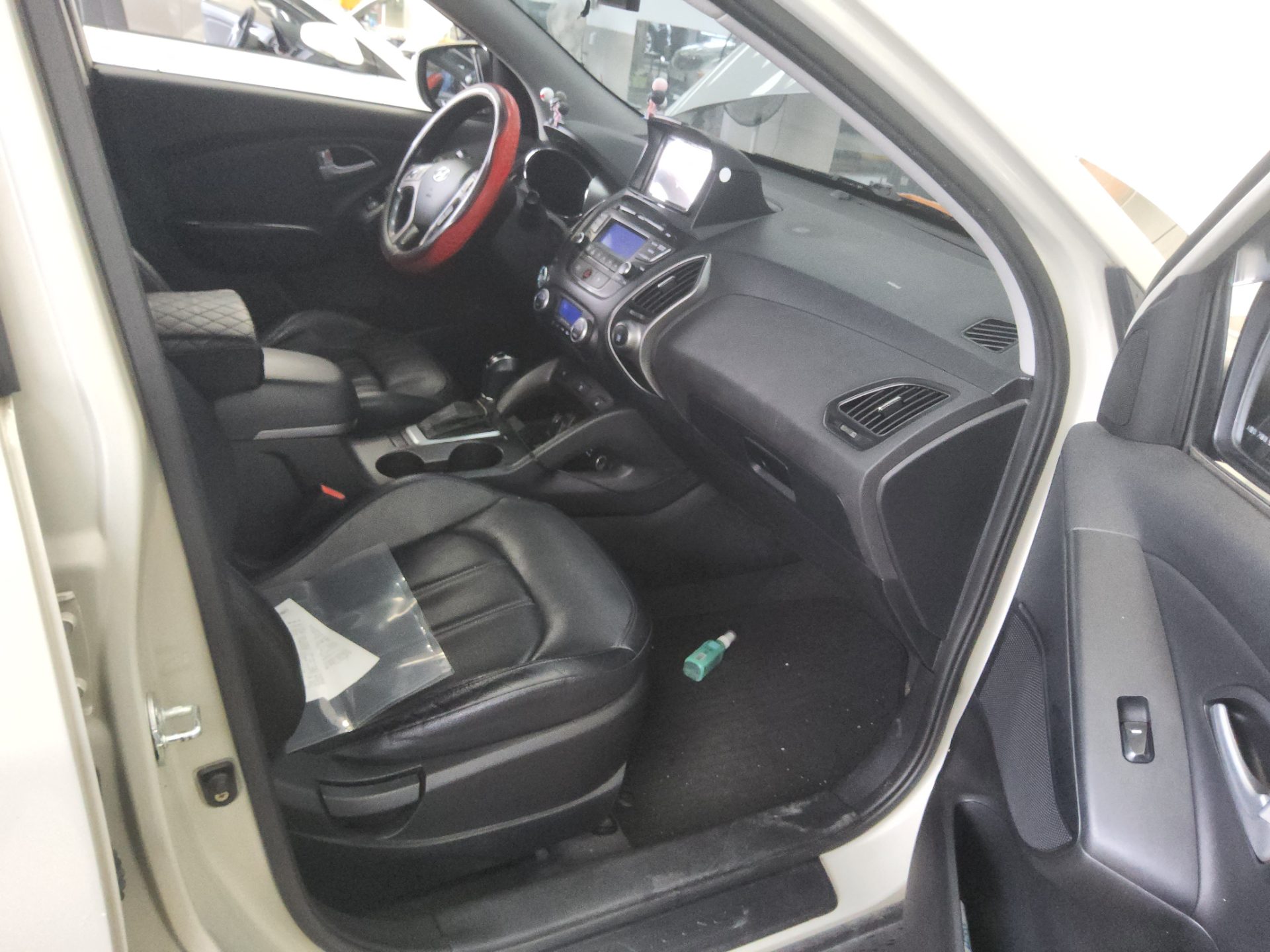 2014 - hyundai tucson