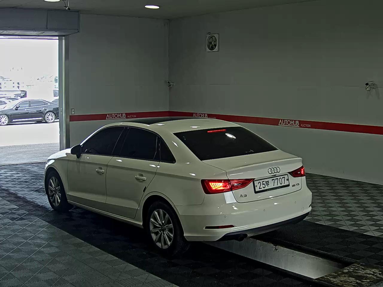 2015 - audi a3