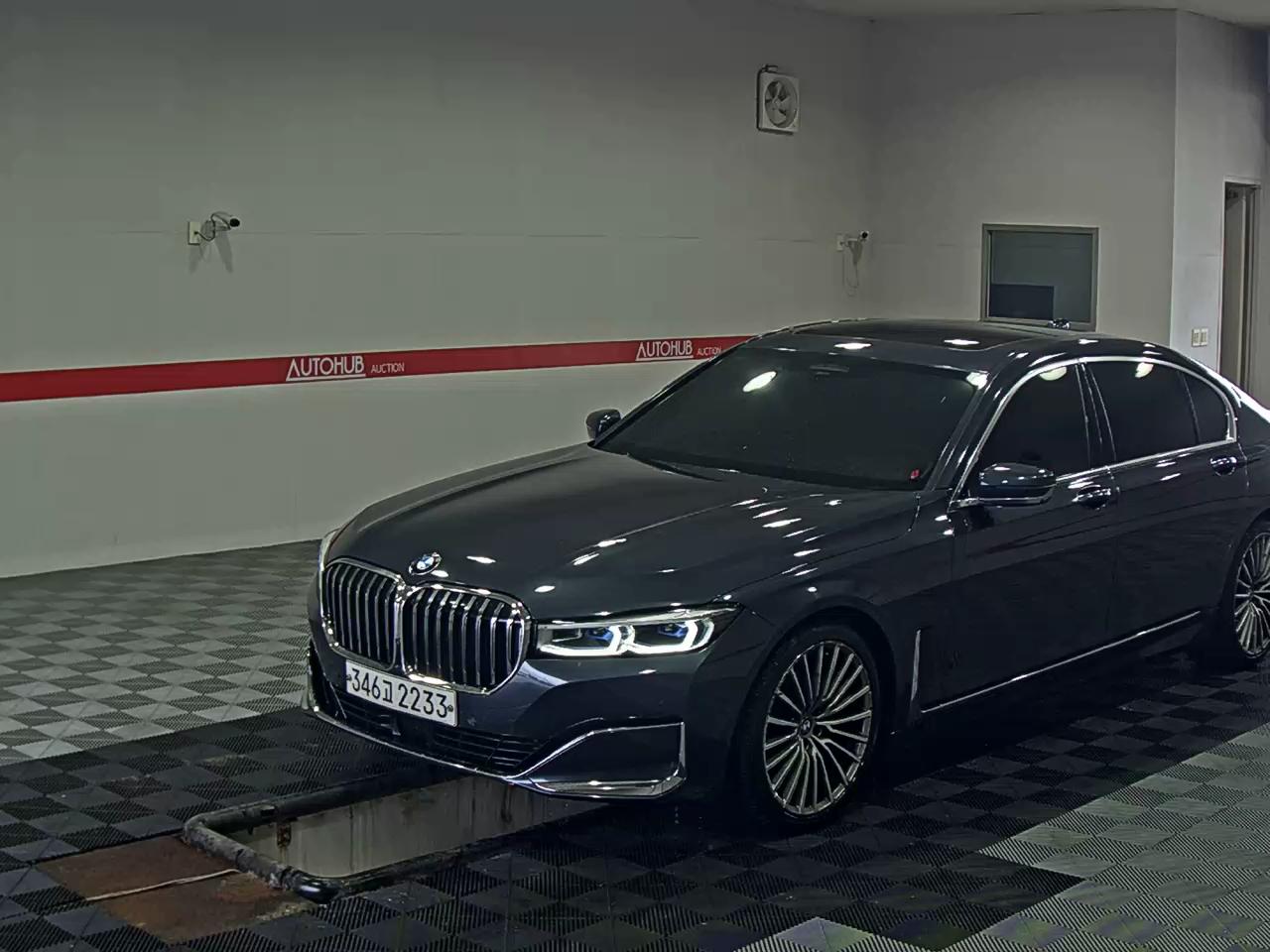 2020 - bmw m7