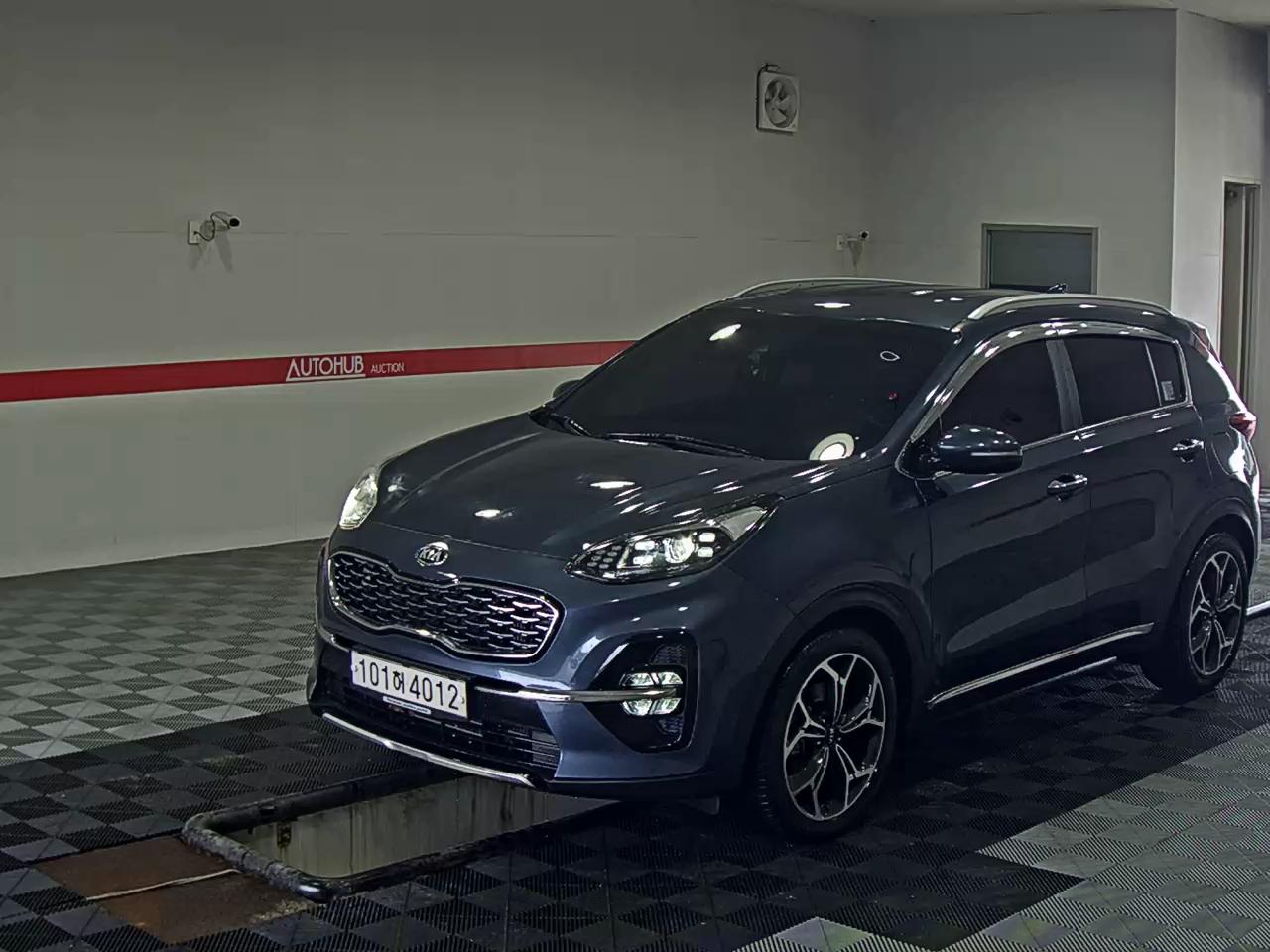 2020 - kia sportage