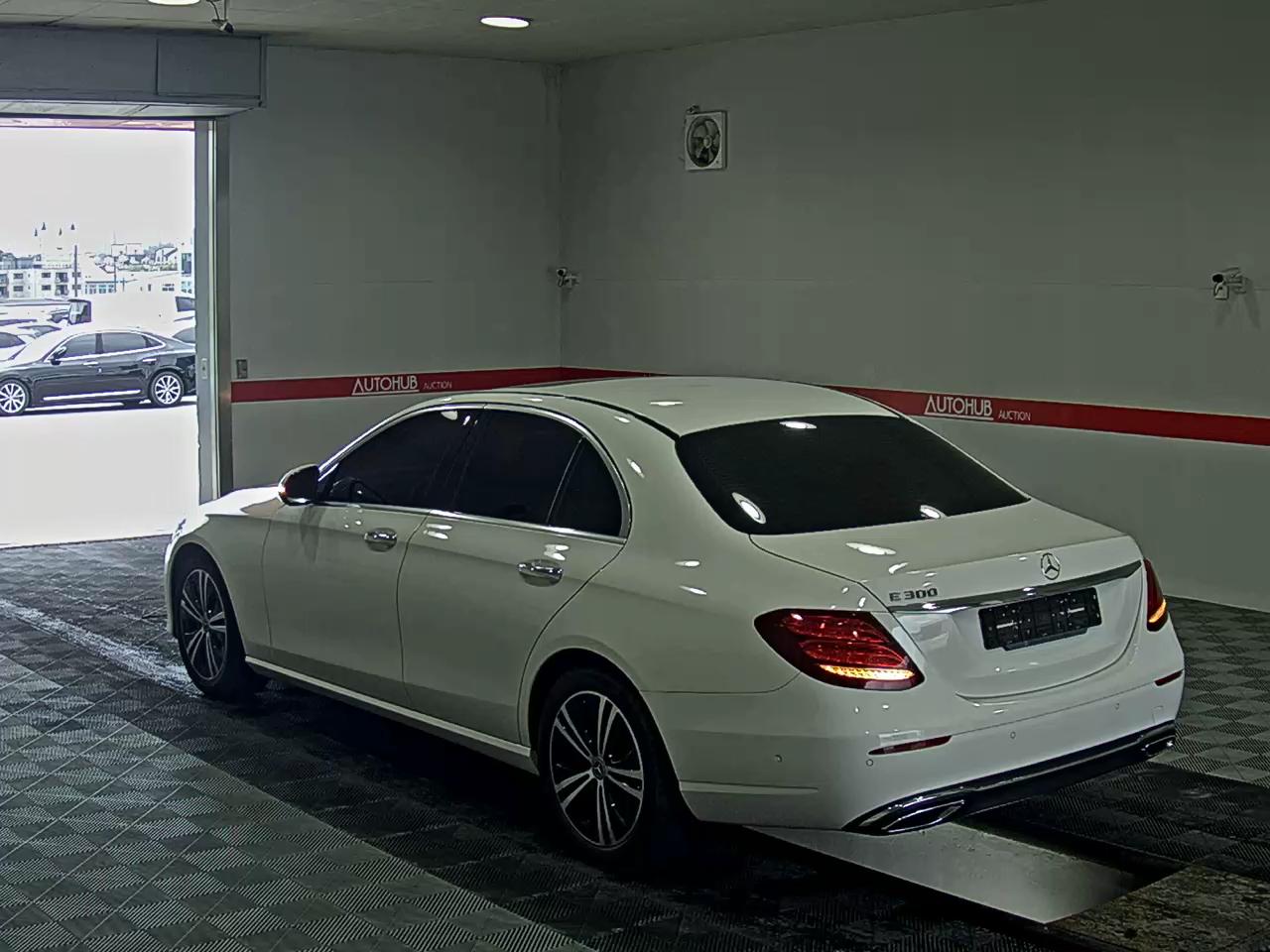 2020 - mercedes-benz e300