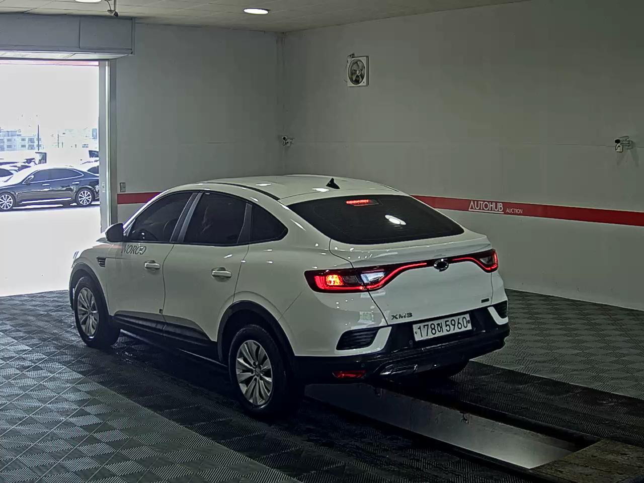 2020 - renault xm3