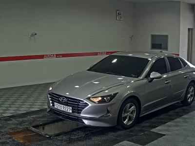 HYUNDAI SONATA (DN8)